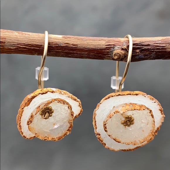 Diamond Dust handmade circle earrings - Picture 4 of 5